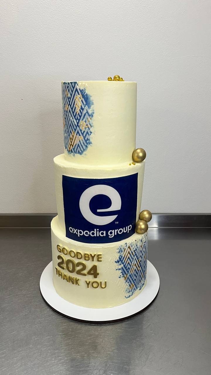 Expedia Group three-tier corporate cake
